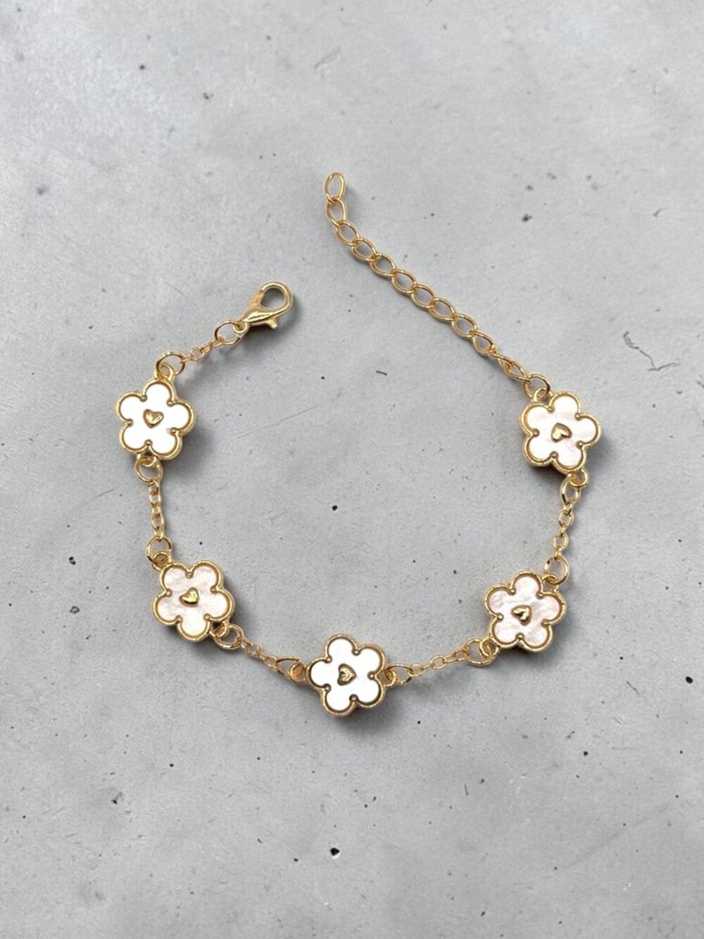 Gold-Tone White Flower Bracelet - Picture 1 of 4